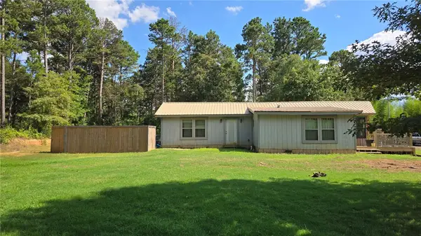 1325 Whorton Mountain Road, London, AR 72847