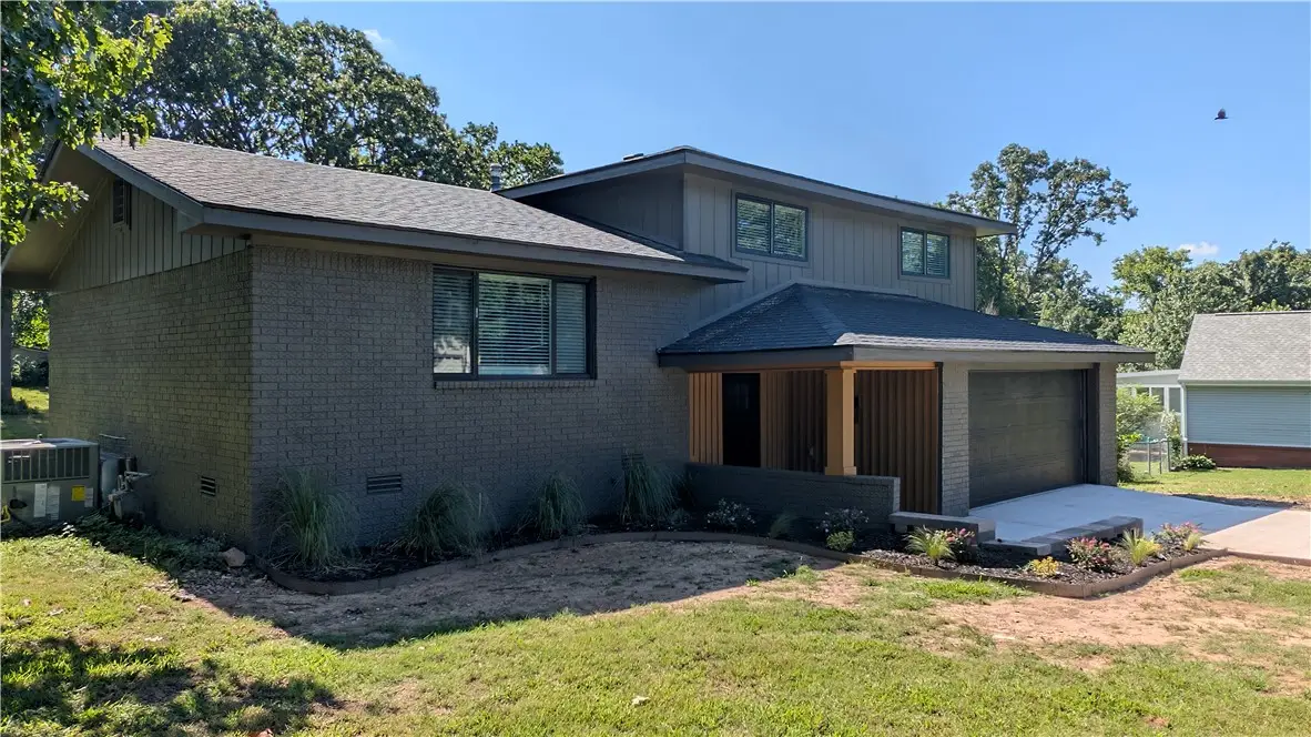 68 N Woodridge Road, Rogers, AR 72756 - #1