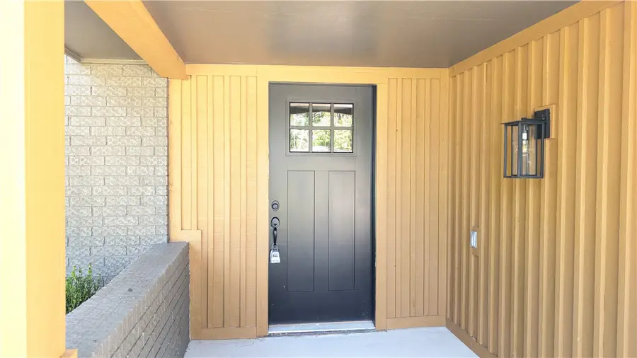 68 N Woodridge Road, Rogers, AR 72756 - #3