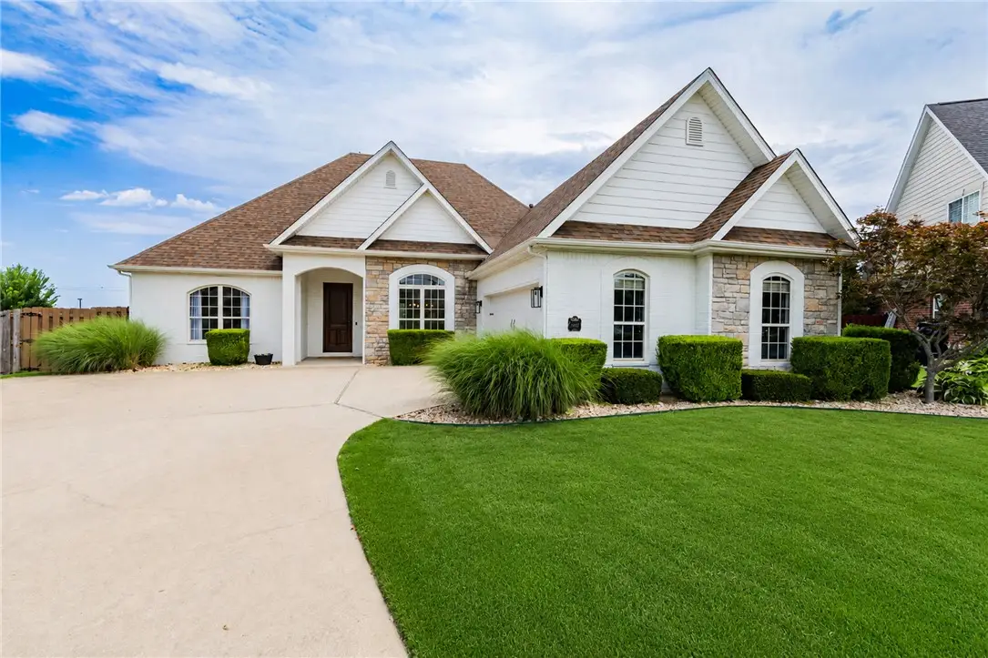 5087 S Strathmore Station Drive, Rogers, AR 72758 - #1