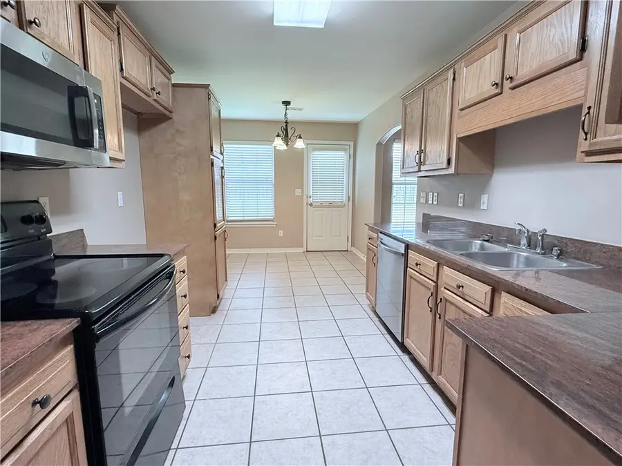 201 Coopers Farm Road, Centerton, AR 72719 - #3