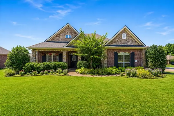 5603 Sombreado Road, Fayetteville, AR 72703