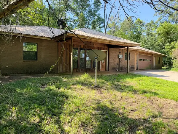 260 Whispering Pine Drive, Melbourne, AR 72556