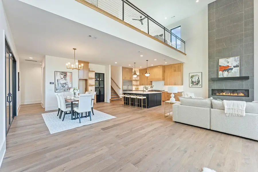 903 NE 2nd Street, Bentonville, AR 72712 - #3