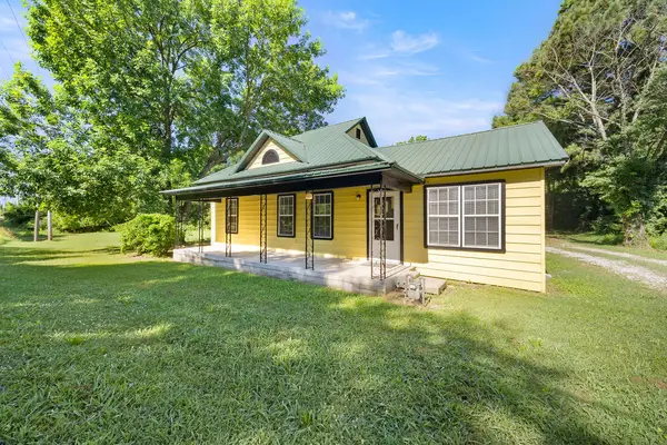 149 S Center Street, Elkins, AR 72727