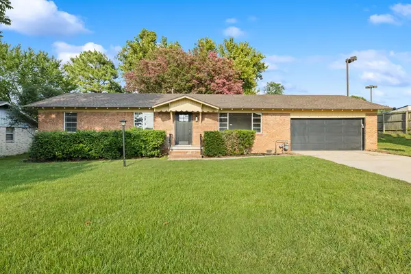 2415 64th Street, Fort Smith, AR 72903