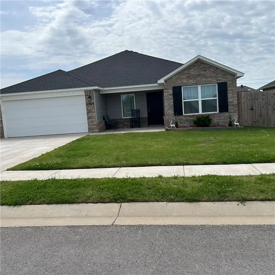 1705 Ace Avenue, Gentry, AR 72734 - #1
