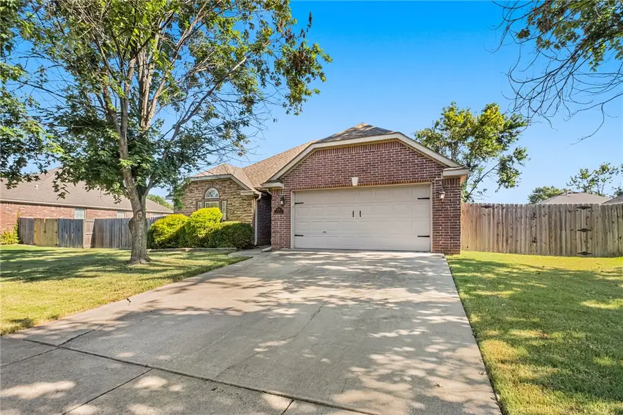 3838 West Brightwater, Fayetteville, AR 72704 - #3