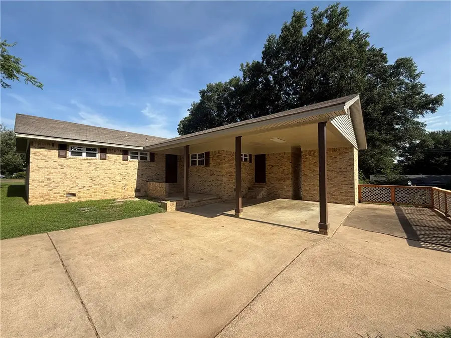 307 E Date Street, Russellville, AR 72802 - #3