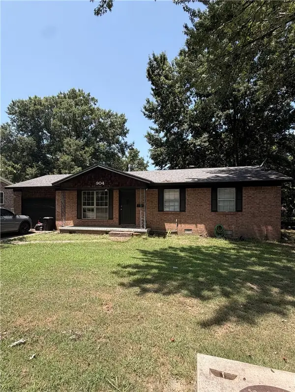 904 Olive Drive, Clarksville, AR 72830