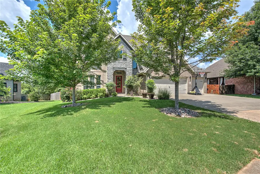 3195 N Blue Star Drive, Fayetteville, AR 72703 - #2