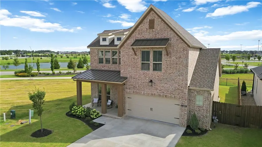450 Fox Trail, Elm Springs, AR 72762 - #3