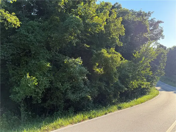 Sherlock Drive, Bella Vista, AR 72715