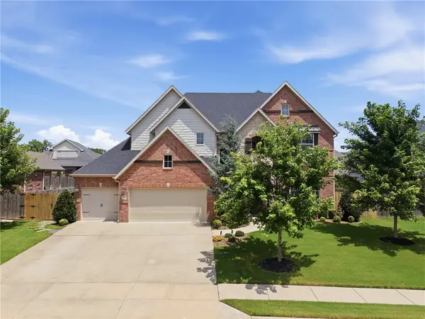 1570 Glastonbury Drive, Centerton, AR 72719