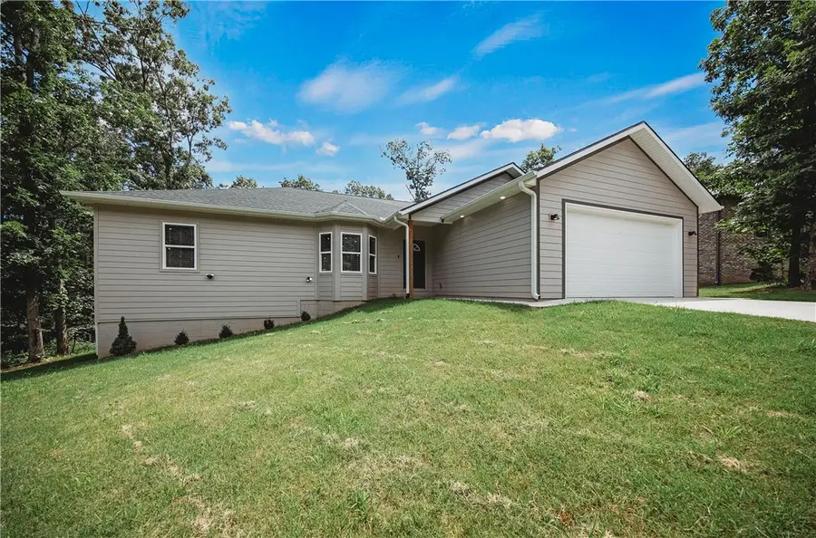 8 Whitstable Drive, Bella Vista, AR 72714 - #2