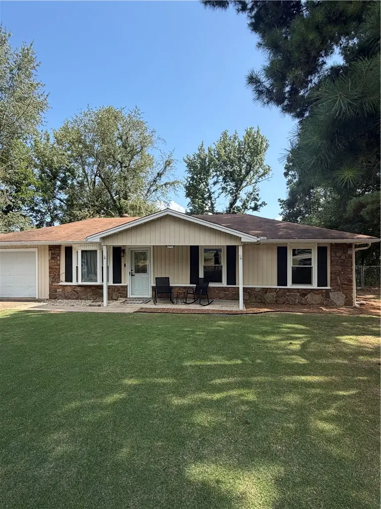 295 Hornet Estate Road, London, AR 72847 - #1
