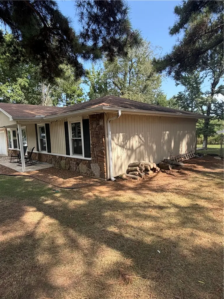 295 Hornet Estate Road, London, AR 72847 - #2