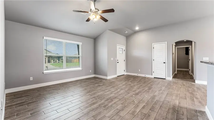 200 Post Oak Avenue, Gentry, AR 72734 - #2
