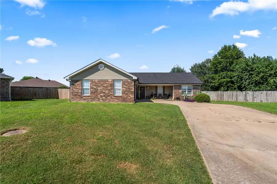 210 Perry Circle, Gravette, AR 72736 - #2
