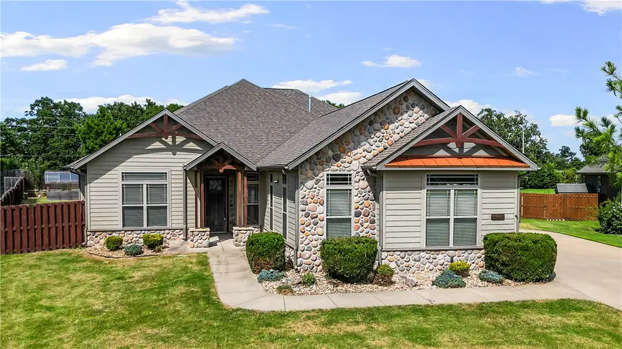 3760 Bitterroot Street, Bentonville, AR 72712 - #2