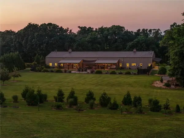 13817 N Mount Olive Road, Gravette, AR 72736
