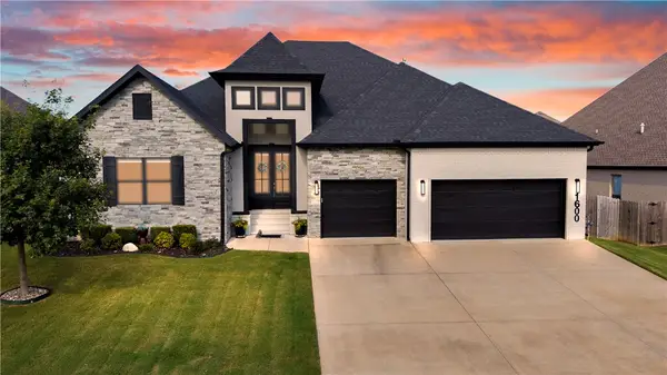 1600 Glastonbury Drive, Centerton, AR 72719