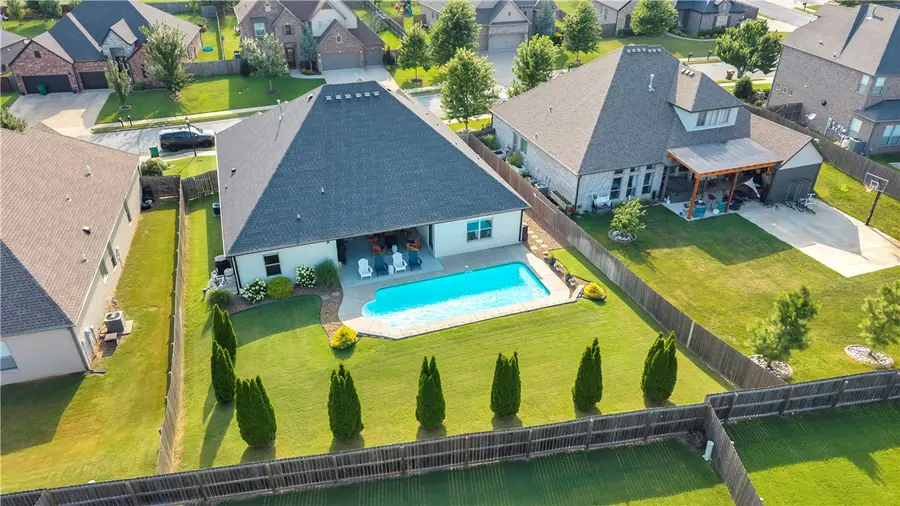 1600 Glastonbury Drive, Centerton, AR 72719 - #3