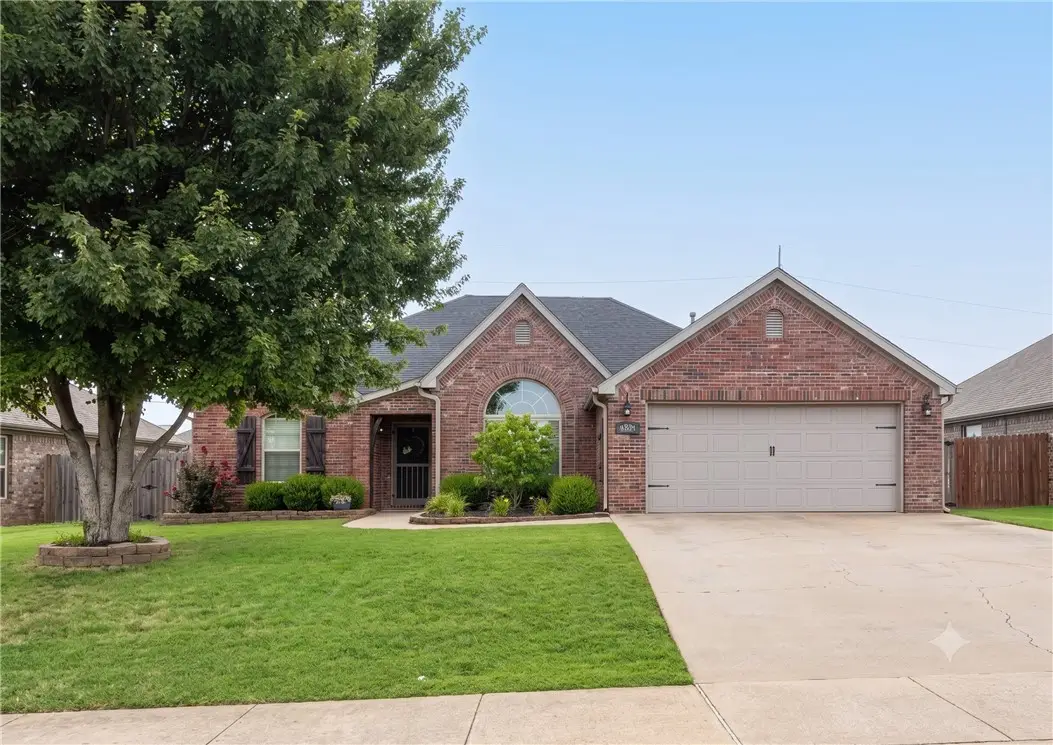 3001 SW Gumleaf Road, Bentonville, AR 72713 - #1