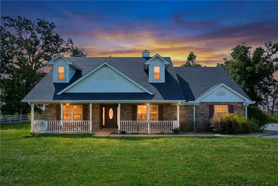 13301 L C Hickman Road, Centerton, AR 72719 - #2