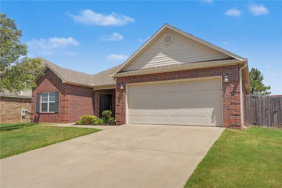 2703 Whispering Woods Court, Lowell, AR 72745 - #3