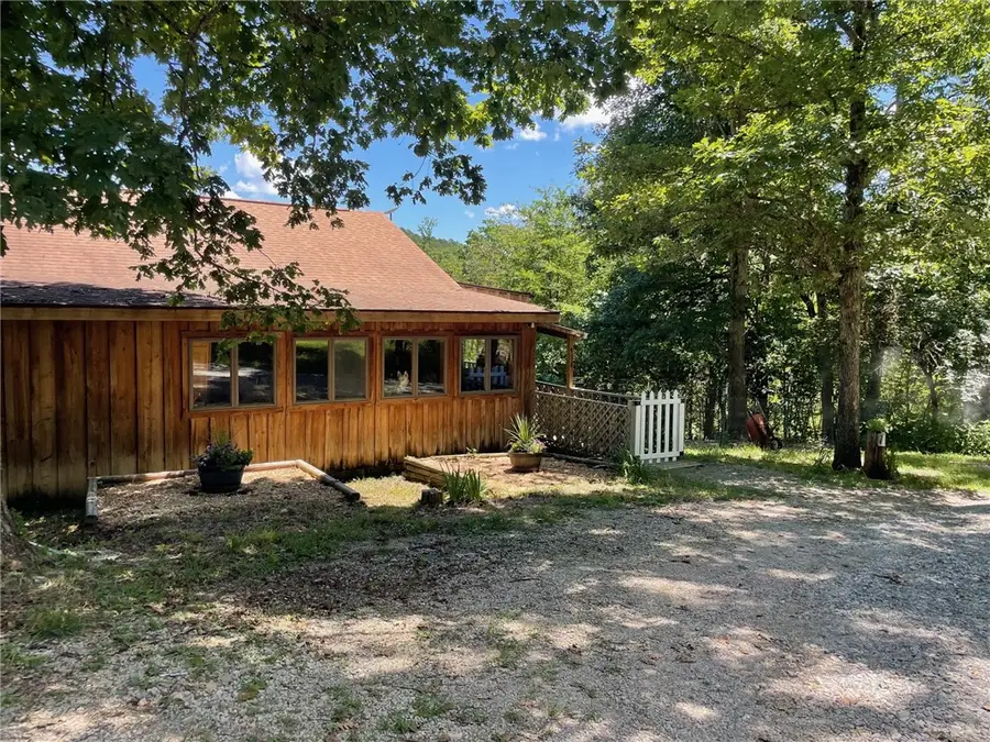 452 Marion County 3048, Yellville, AR 72687 - #2