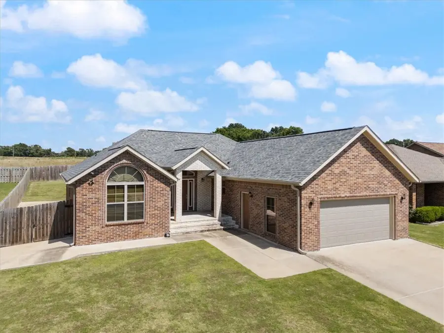 1901 N Midland Knoll Court, Siloam Springs, AR 72761 - #2