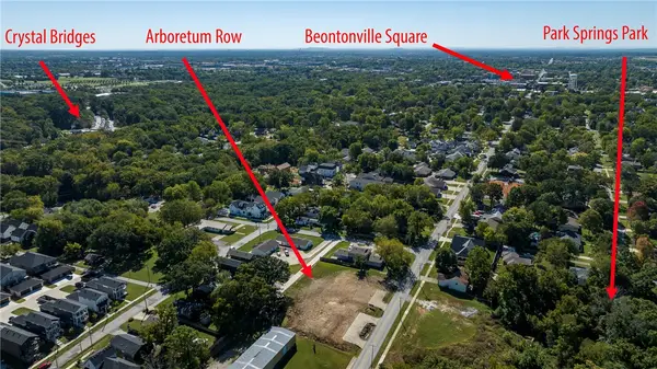 1028 NW A Street, Bentonville, AR 72712