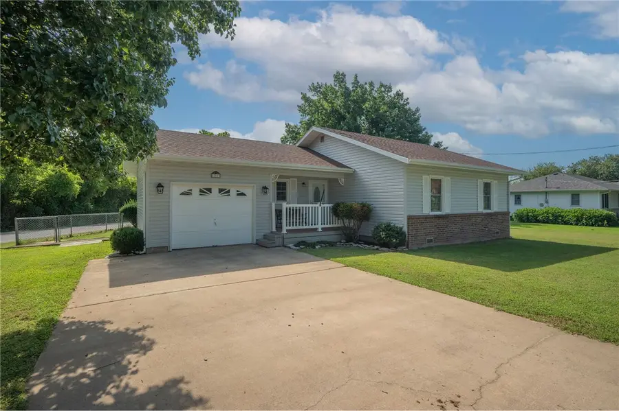 111 Amber Street, Cassville, MO 65625 - #2