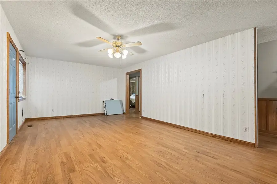 307 Prestonwood Street, Harrison, AR 72601 - #3