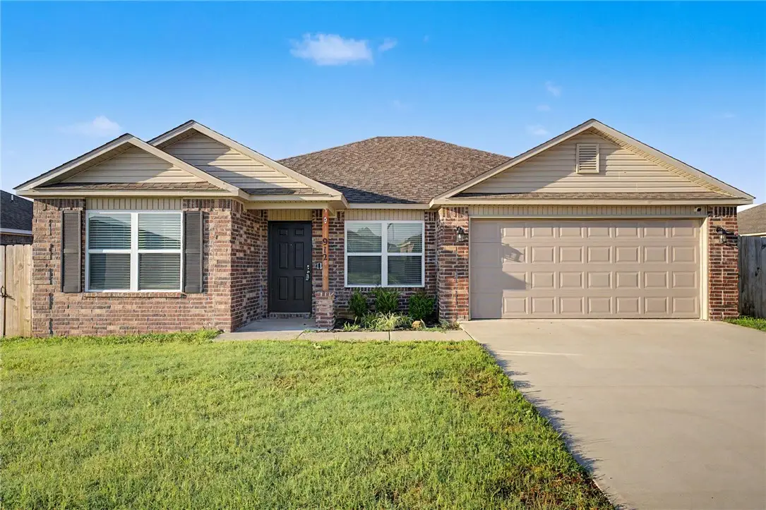 912 W Aiden Drive, Siloam Springs, AR 72761 - #1