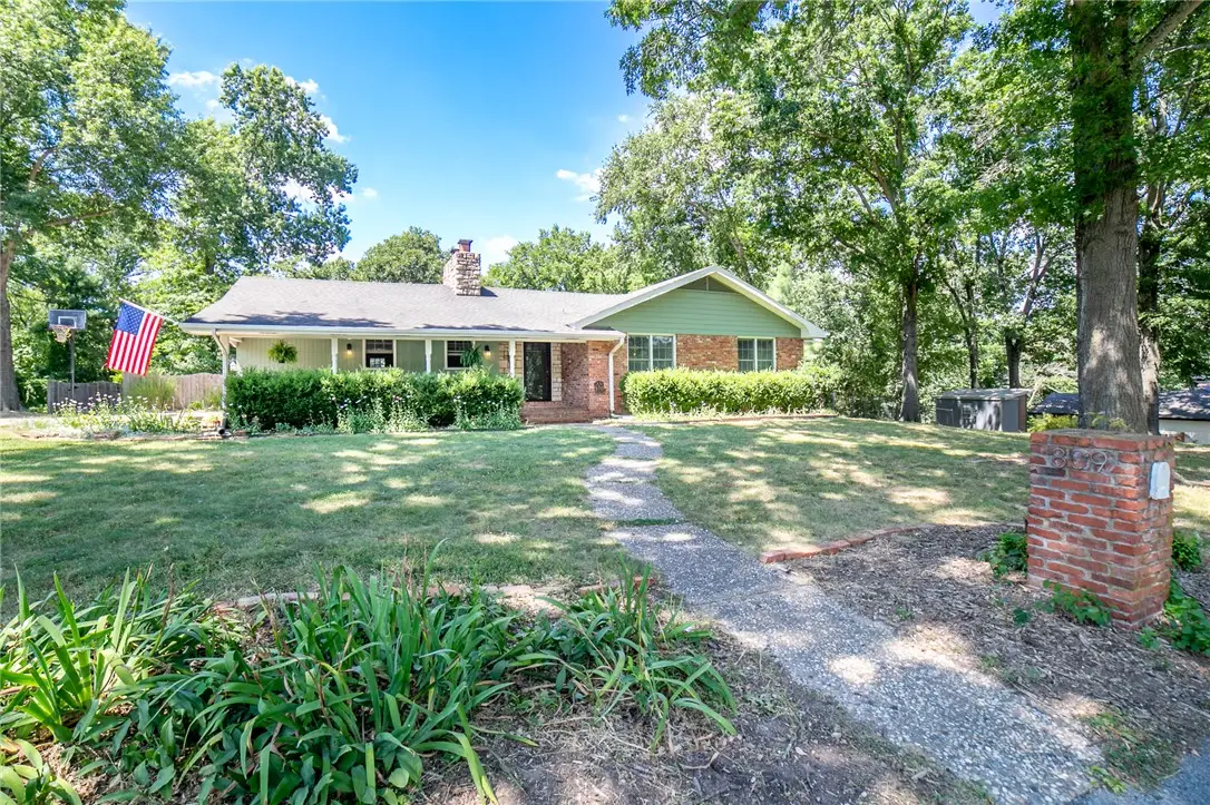 809 Summit Loop, Rogers, AR 72756 - #1