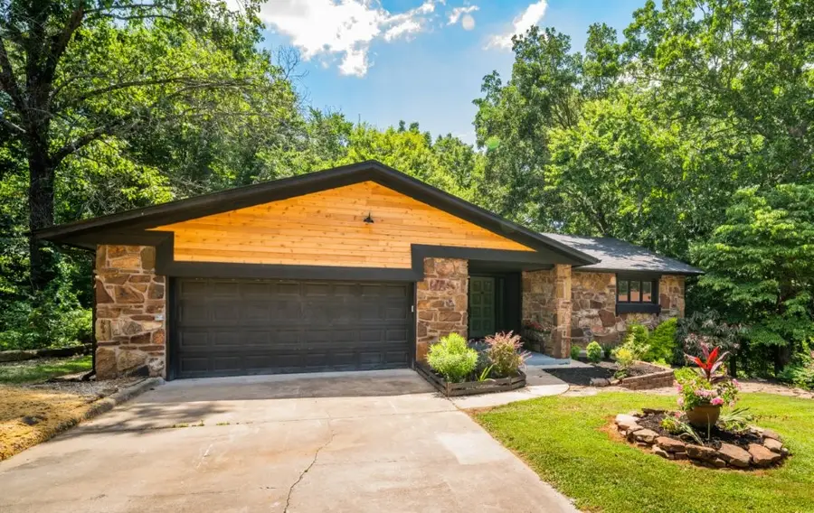 11 Shepton Lane, Bella Vista, AR 72715 - #2