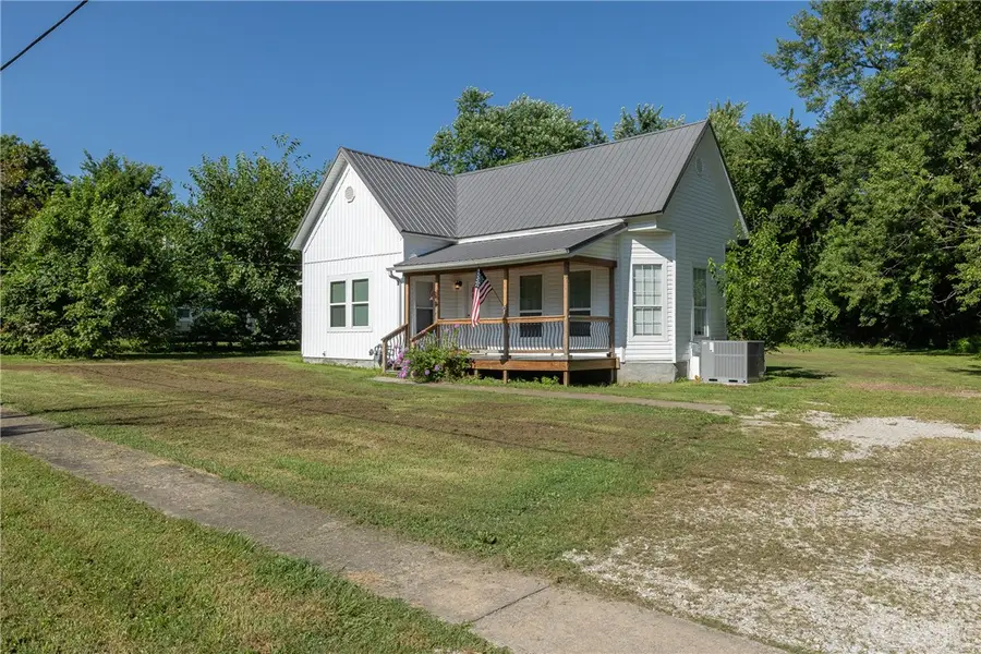 409 Main Avenue, Lincoln, AR 72744 - #3
