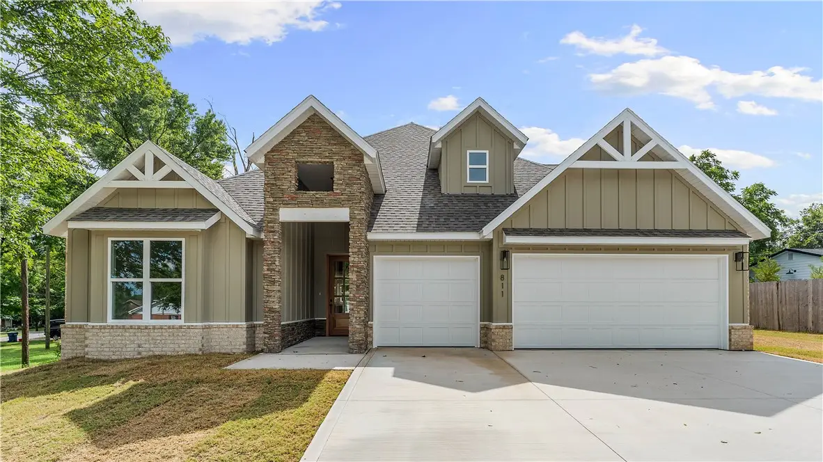 811 N Mount Olive, Siloam Springs, AR 72761 - #1