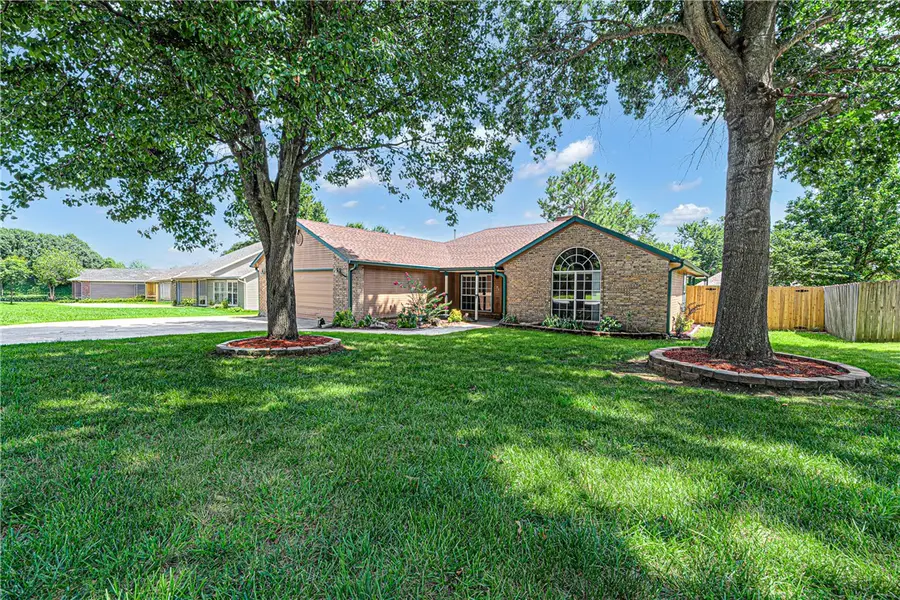 3281 Gypsum Drive, Fayetteville, AR 72704 - #2