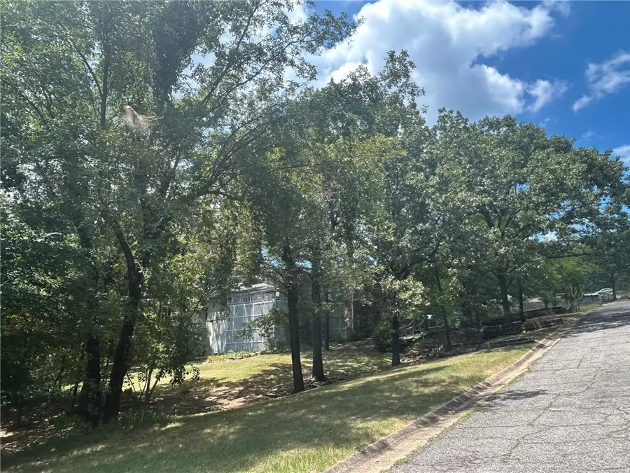 61 Abbey Road, Russellville, AR 72802 - #2