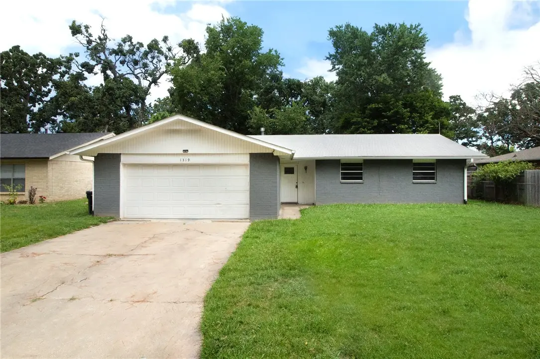 1319 W Forest Drive, Rogers, AR 72756 - #1