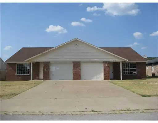 3070 Stagecoach Avenue #A&B, Springdale, AR 72764