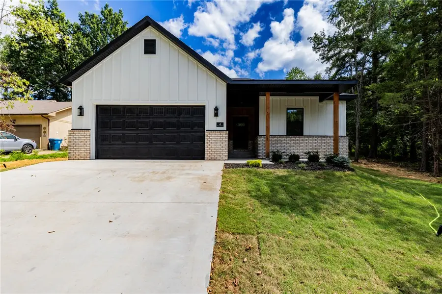 4 Boswell Circle, Bella Vista, AR 72715 - #2