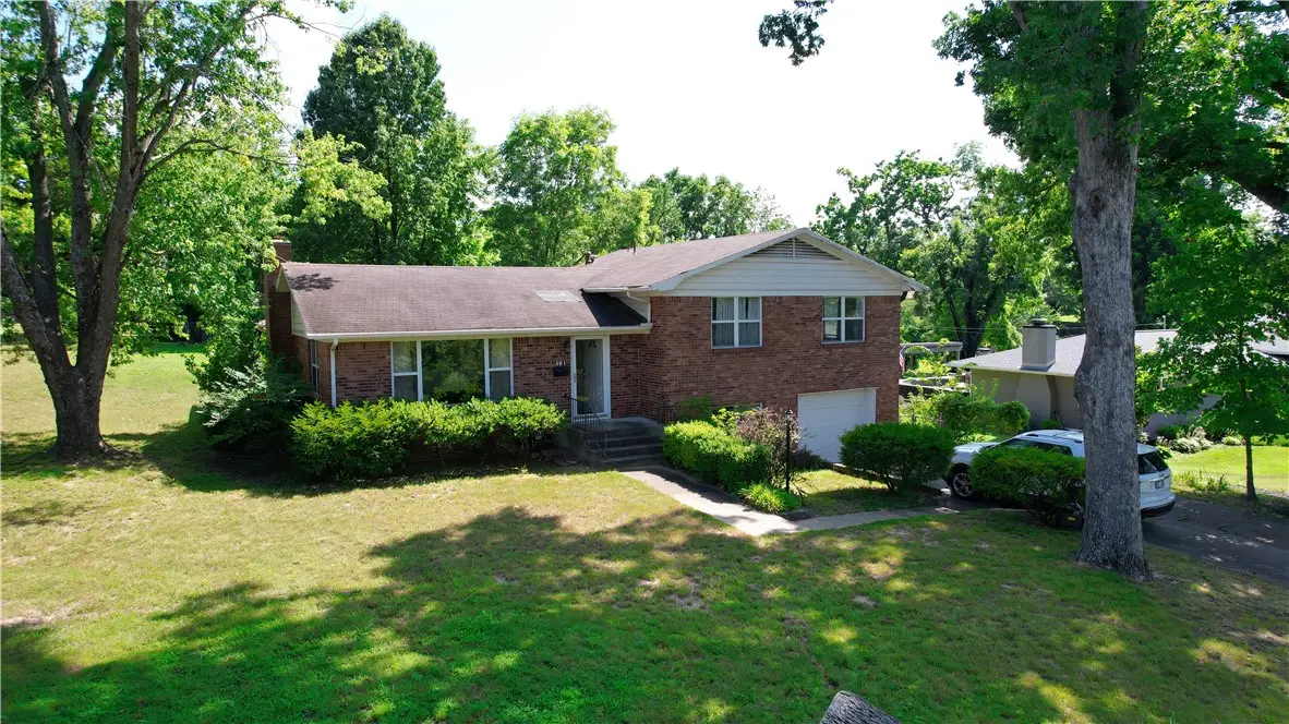 501 NW 9th Street, Bentonville, AR 72712 - #1