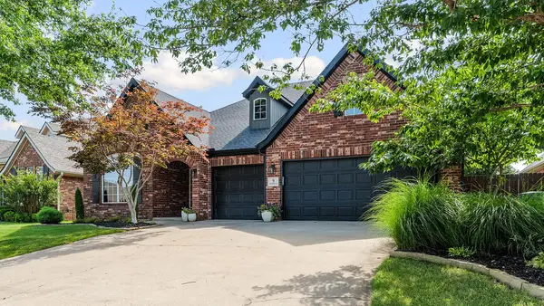 9 Bluestem Lane, Bentonville, AR 72712