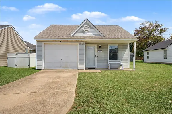1209 Bishop Drive, Rogers, AR 72756
