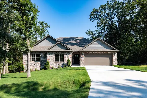 8 Strathdon Lane, Bella Vista, AR 72715