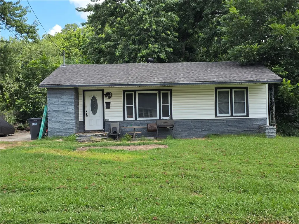 1606 Westwood Avenue, Springdale, AR 72762 - #1